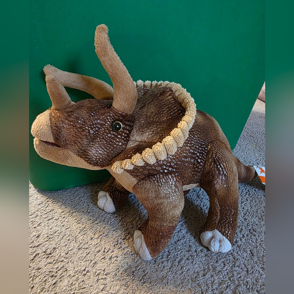 Wild Republic Triceratops Plush, Dinosaur Stuffed Animal Plush Toy 17 Inch